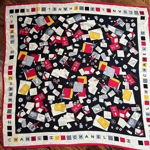 AUTHENTIC CHANEL scarf